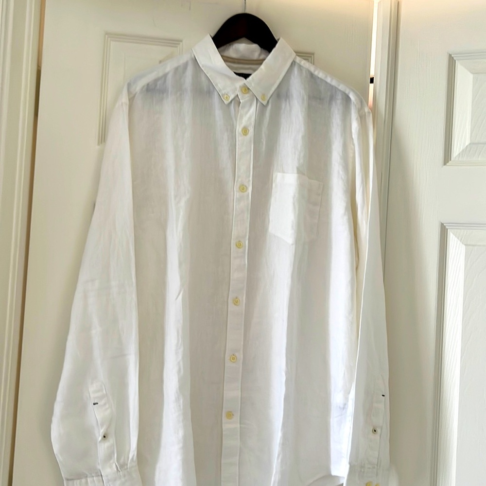 NEW Banana Republic Men’s Shirt